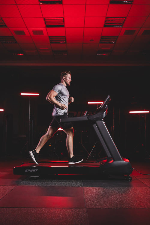Spirit CT800+ · Cinta de correr con consola LED – foto 2